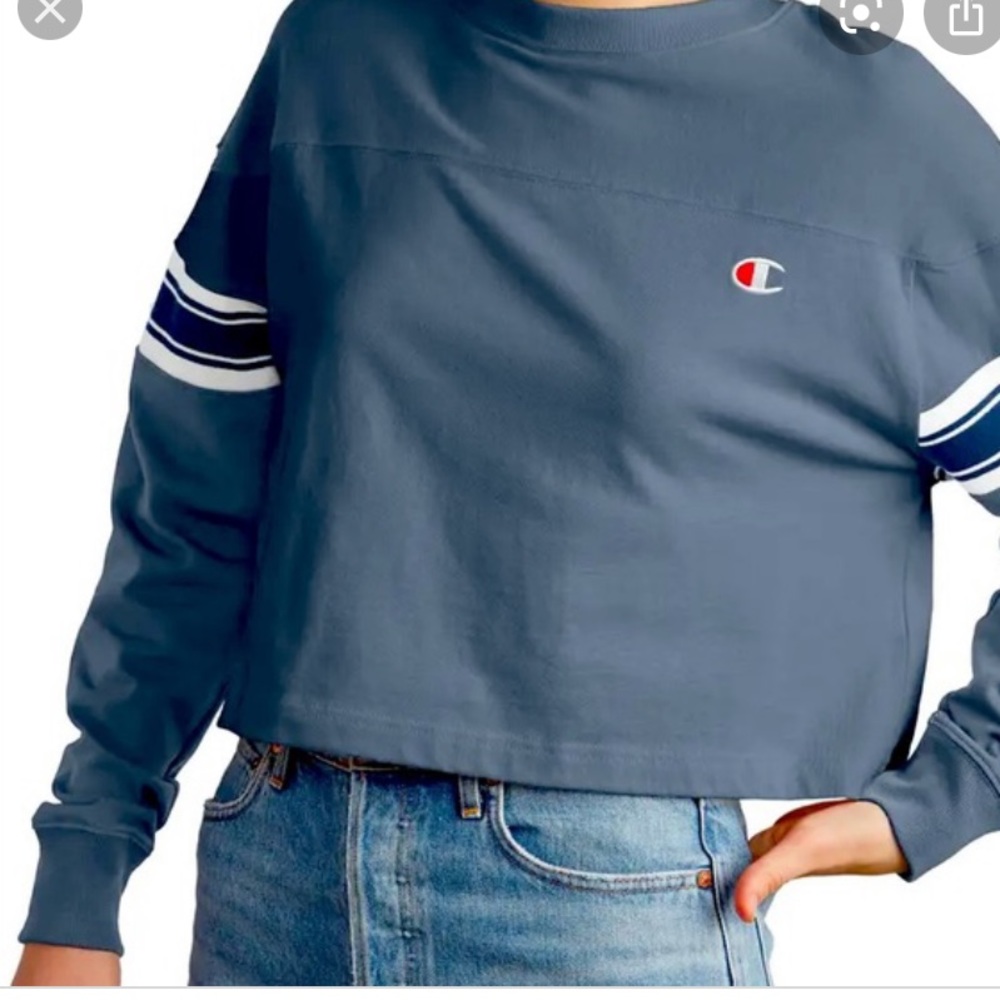 Dusty blue champion cropped long sleeve